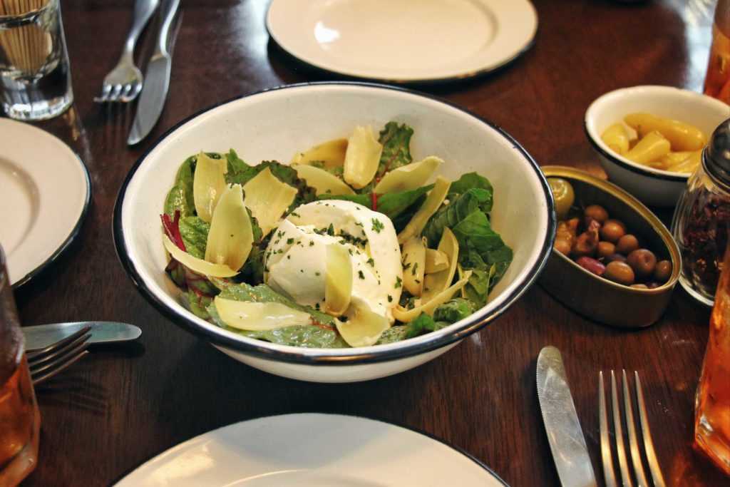 Burrata carciofi de Pizzería Grande