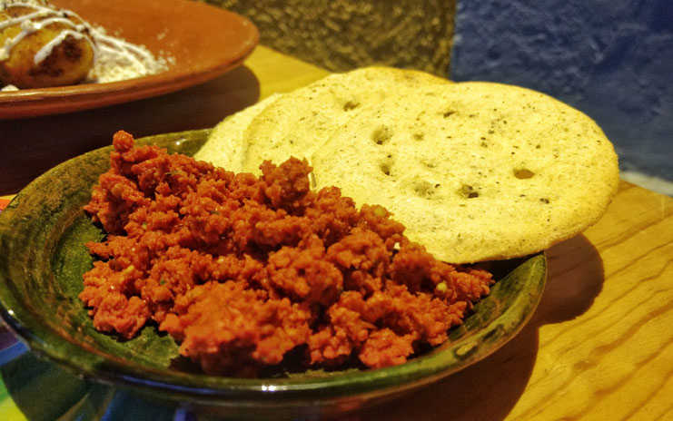 Minilla con totopos del itsmo