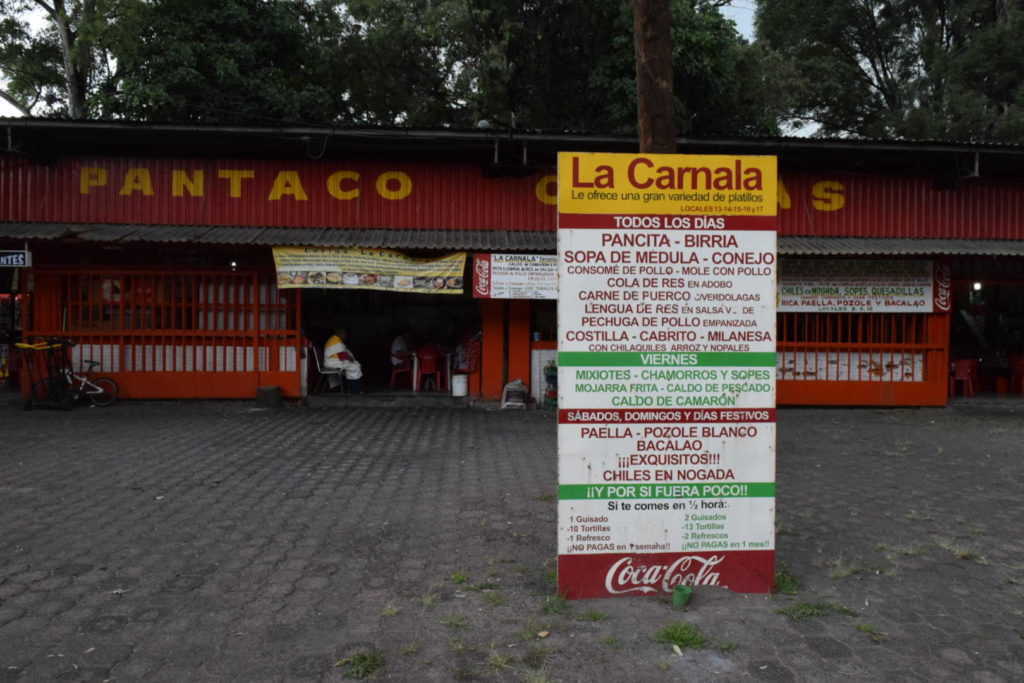 La Carnala en el Mercado Pantaco