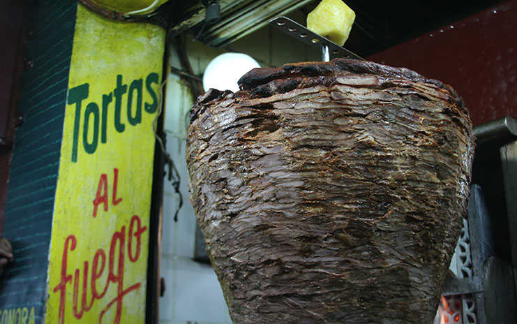 Señor trompo de pastor