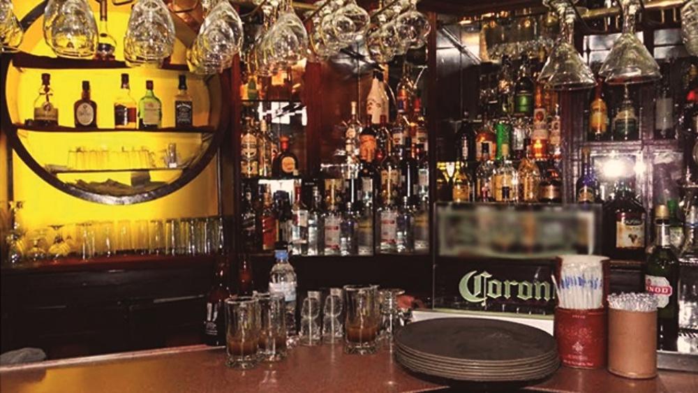 recorrido por cantinas del centro historico.